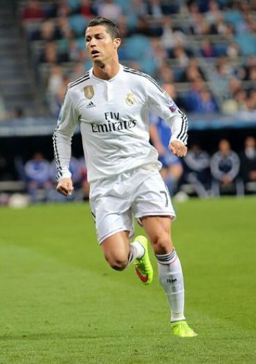Cristiano Ronaldo celebrating
